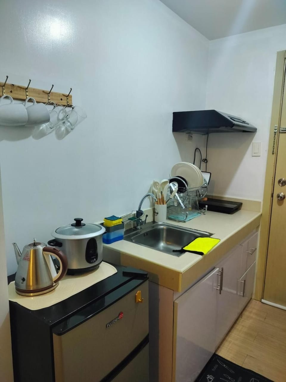 Condo, 1 Bedroom, Accessible, Private Pool | Private kitchen
