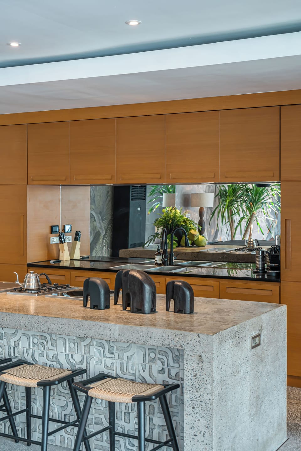 Luxury Villa, 6 Bedrooms, Private Pool, Poolside | Private kitchen | Fridge, microwave, oven, stovetop