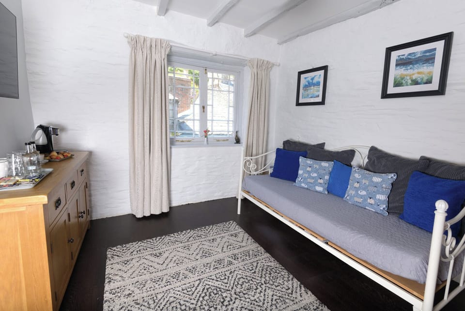 Double Room, 1 Double Bed with Sofa bed | Free WiFi