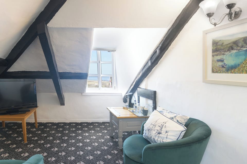 Suite, Sea View | Free WiFi