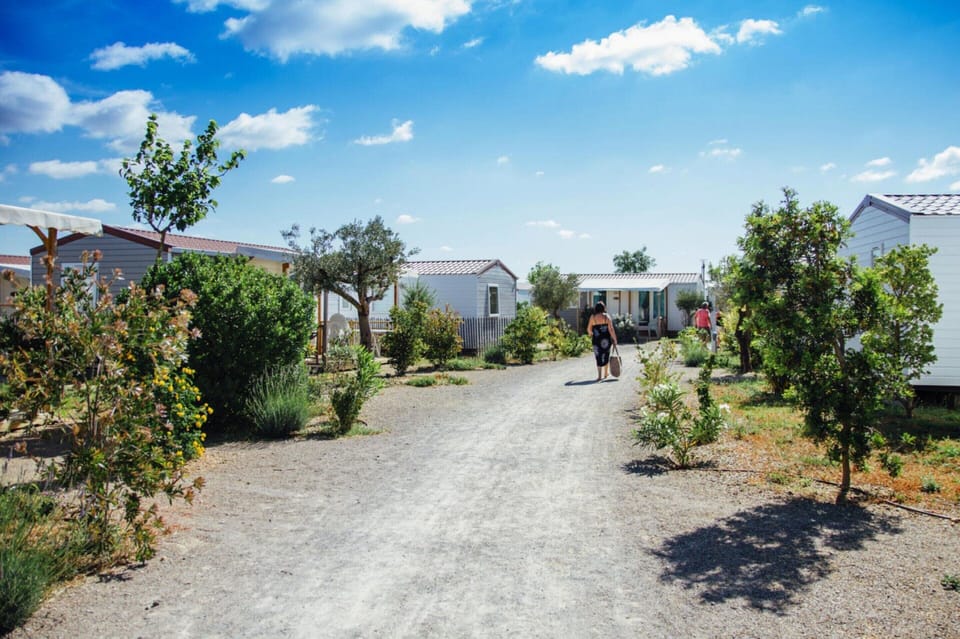 Mobile Home | Garden