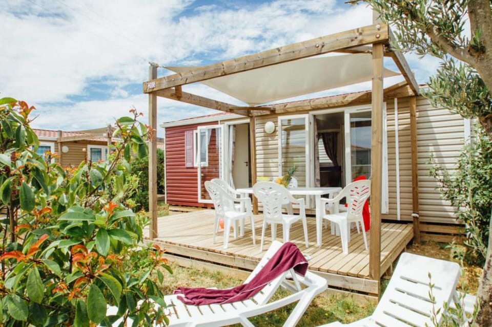 Mobile Home | Exterior