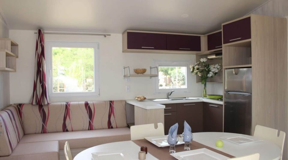 Mobile Home | Living room