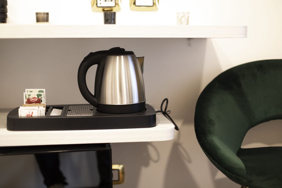 Standard Suite | Coffee and/or coffee maker