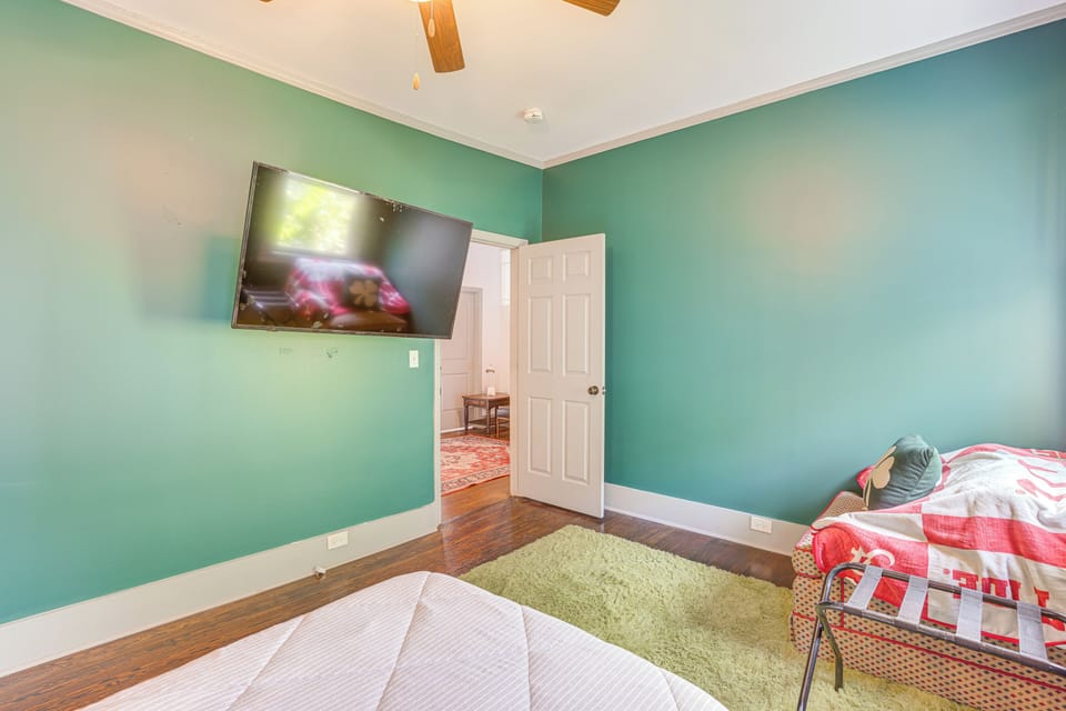 House (4 Bedrooms) | Interior