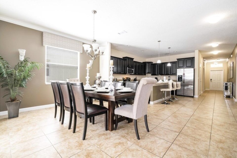 Family Pool Home Near Disney!! Modern Decor, Bbq ,resort W/ Tons Of Amenities! 6 Bedroom Home House in Osceola County