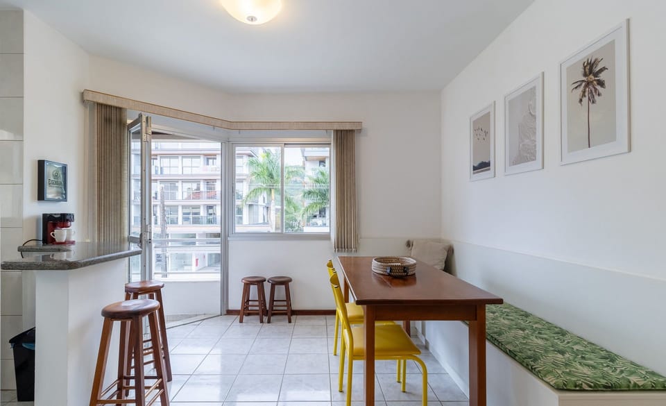 Fully Equipped Apartments Just Minutes From Jurere Beach - CIE Apartment in Florianopolis