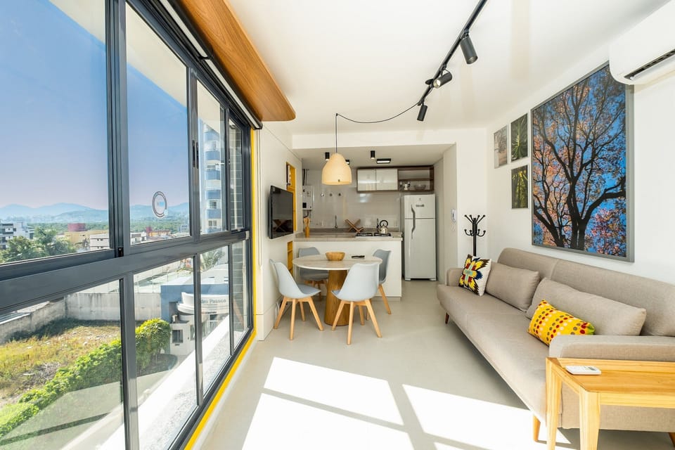 Basic Apartment | Living area | TV