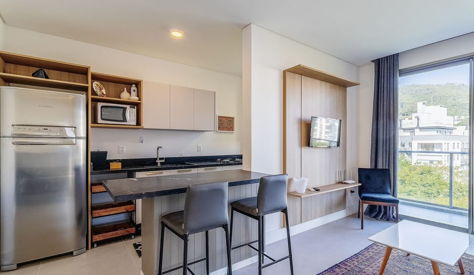 Basic Apartment | Private kitchen | Toaster