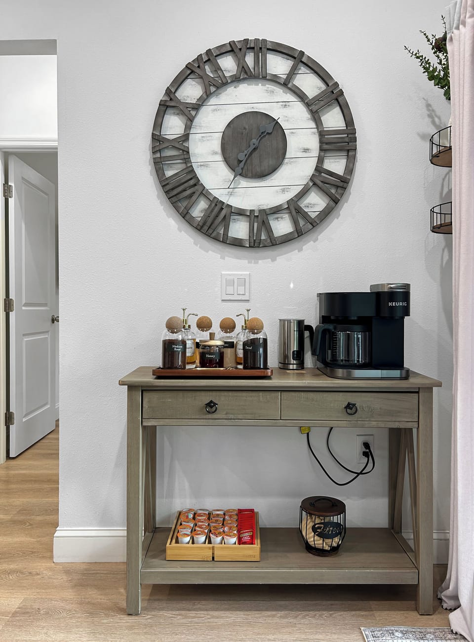 Coffee & Tea Time!