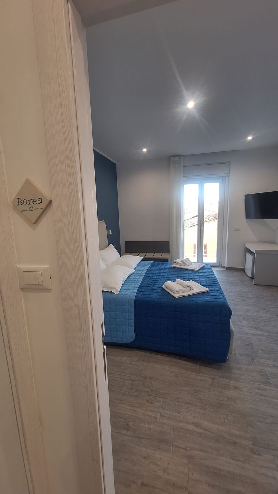 Suite, Balcony, Sea View | Soundproofing, travel crib, free WiFi, bed sheets
