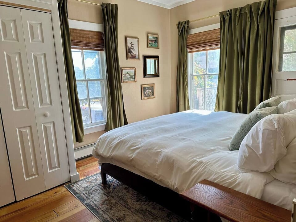 King bedroom