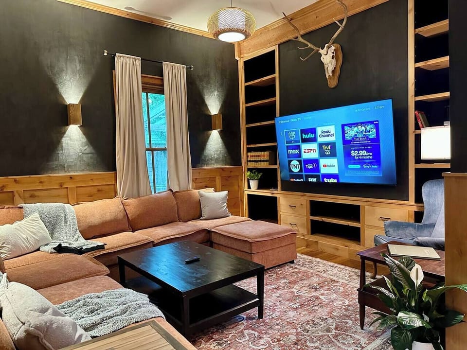 Our gorgeous main living room