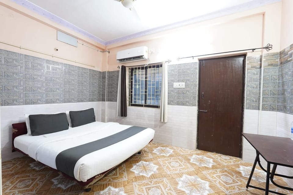 Deluxe Double Room | Desk, free WiFi