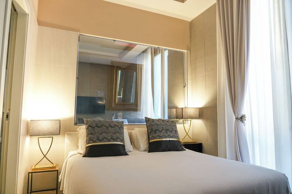 Egyptian cotton sheets, premium bedding, memory foam beds, minibar