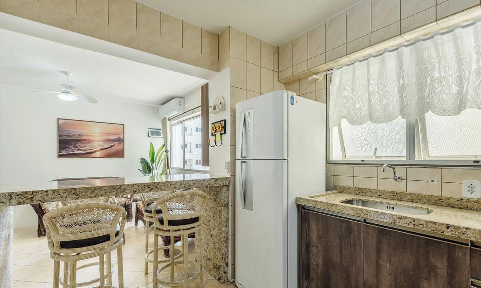 Basic Apartment | Private kitchen