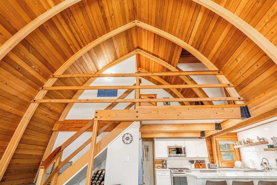 Cabin, Multiple Beds, Hot Tub, Mountain View (Canoe Cabin) | Private kitchen