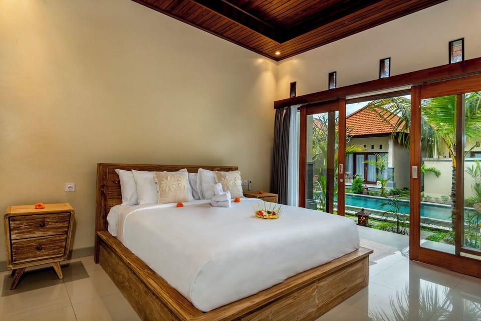 Superior Double Room, Pool View | View from room