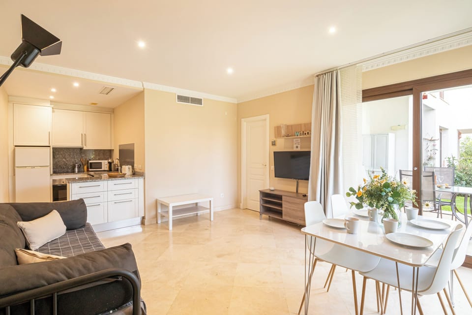 Living and dining room