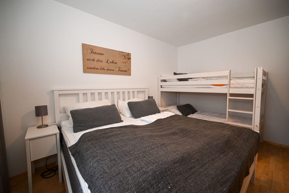 House | 1 bedroom