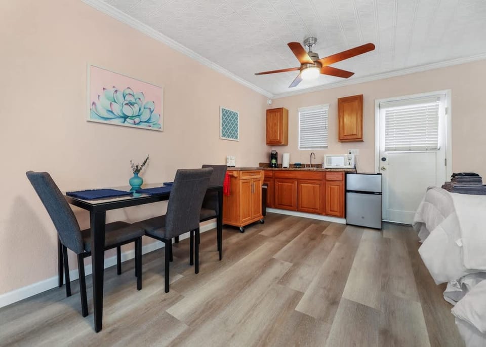 House | 1 bedroom