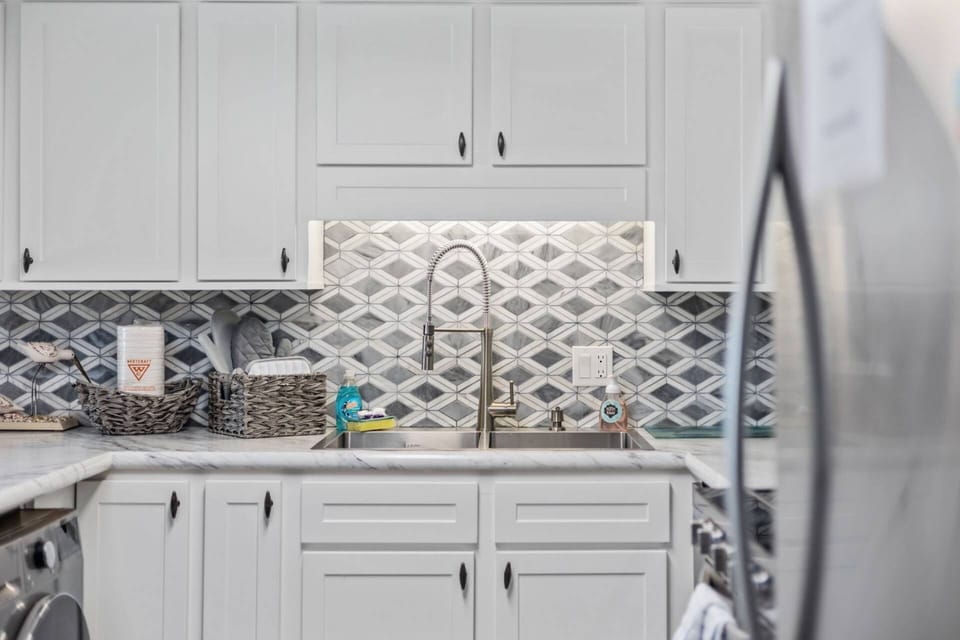 Beautiful Tile Backsplash!