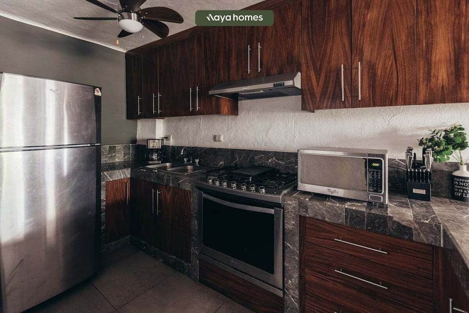 22.Kitchen