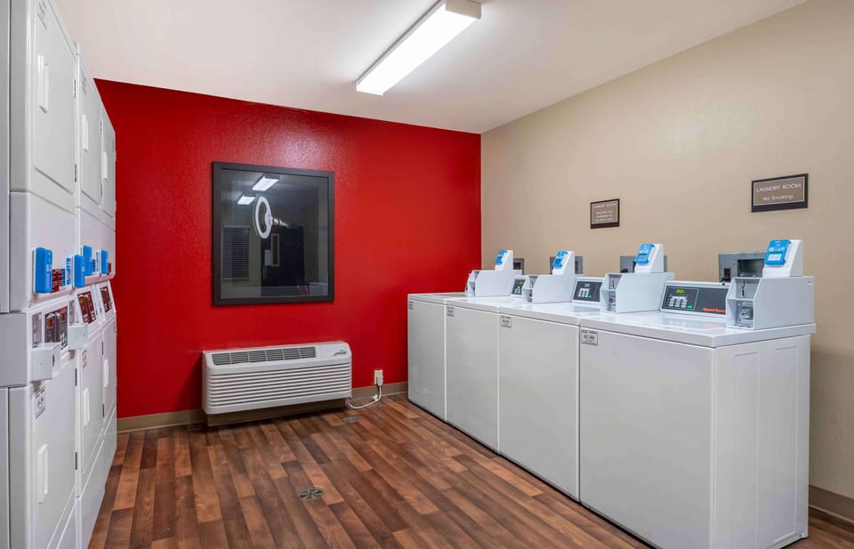 Extended Stay America Suites Champaign Urbana Hotel in Champaign