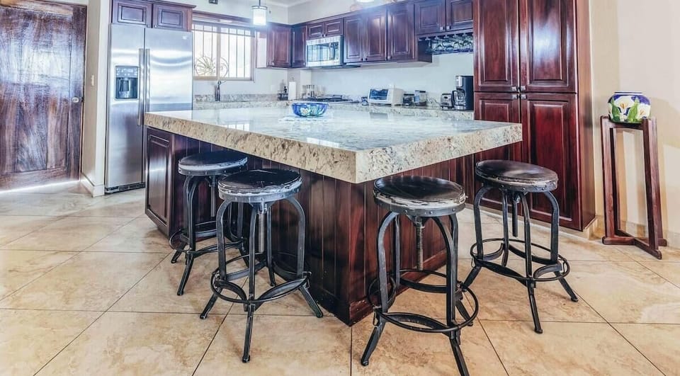 07. Kitchen