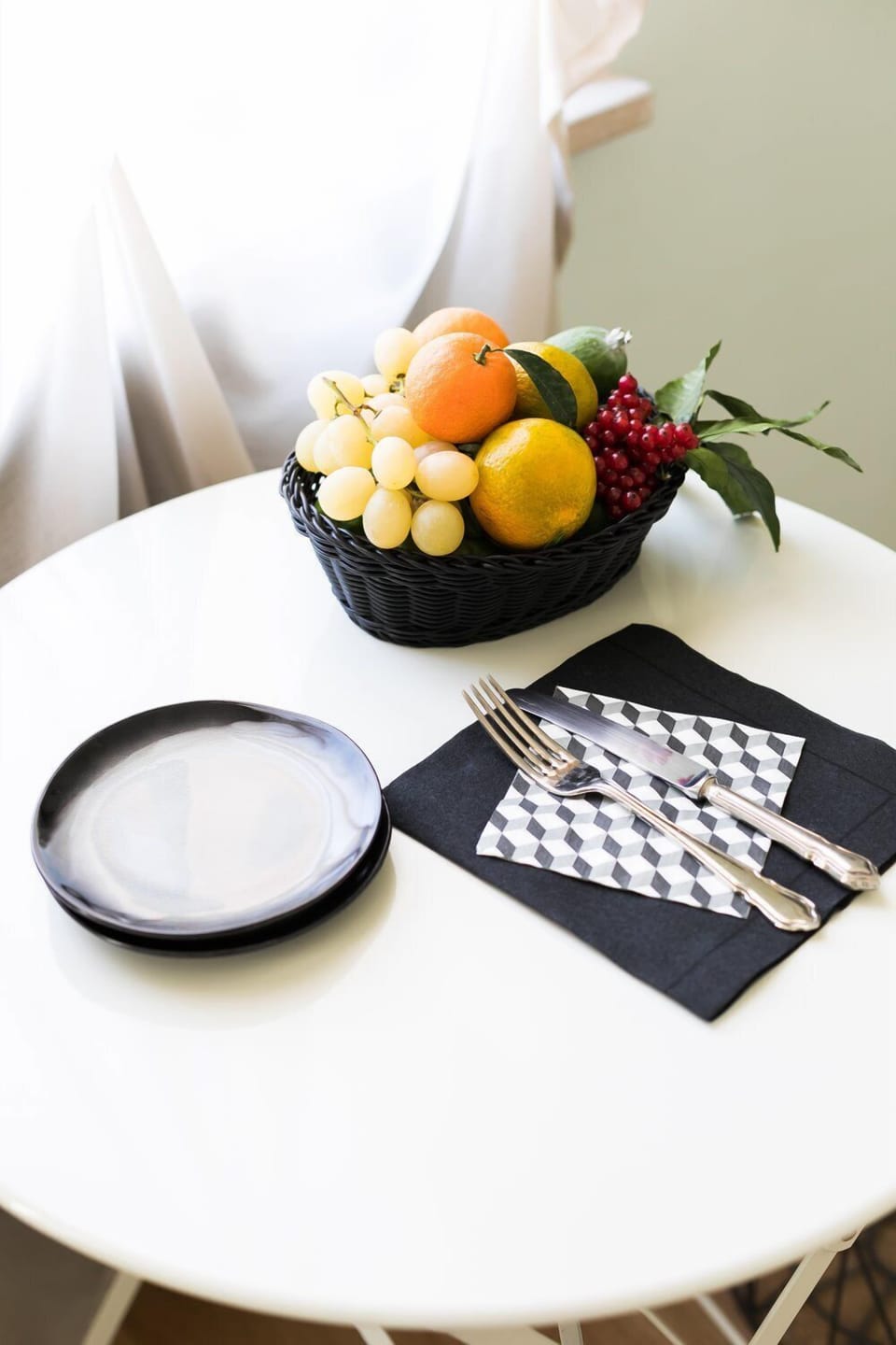 Deluxe Double Room, 1 King Bed, City View | Room amenity