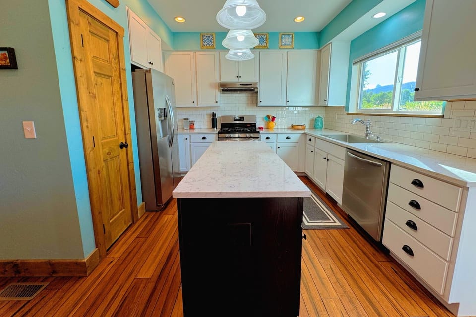 This kitchen has everything you'll need to whip up meals for the whole group.