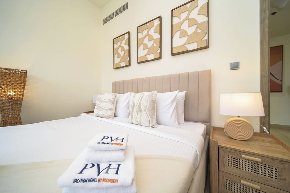 Executive Apartment, Balcony, City View | In-room safe, blackout drapes, soundproofing, iron/ironing board
