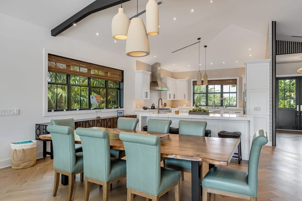 Dine together