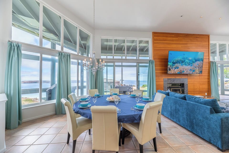 The large, round dining table easily seats 8