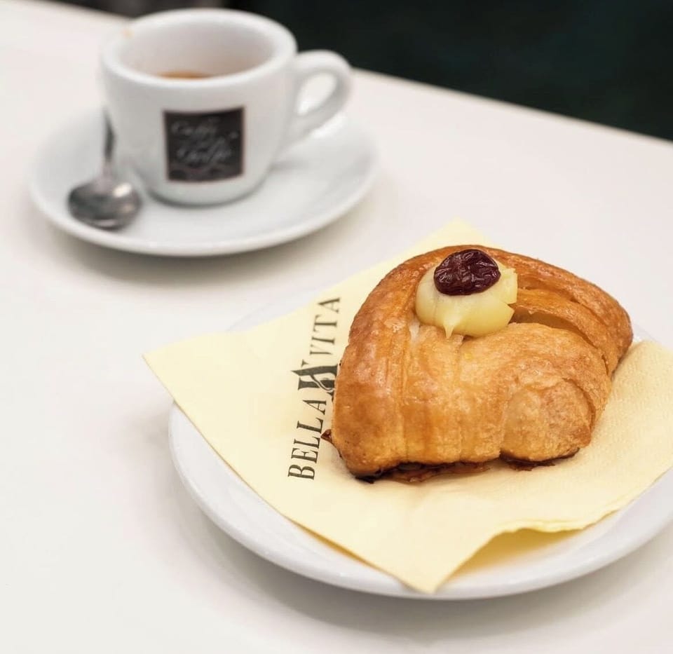 Free daily local cuisine breakfast