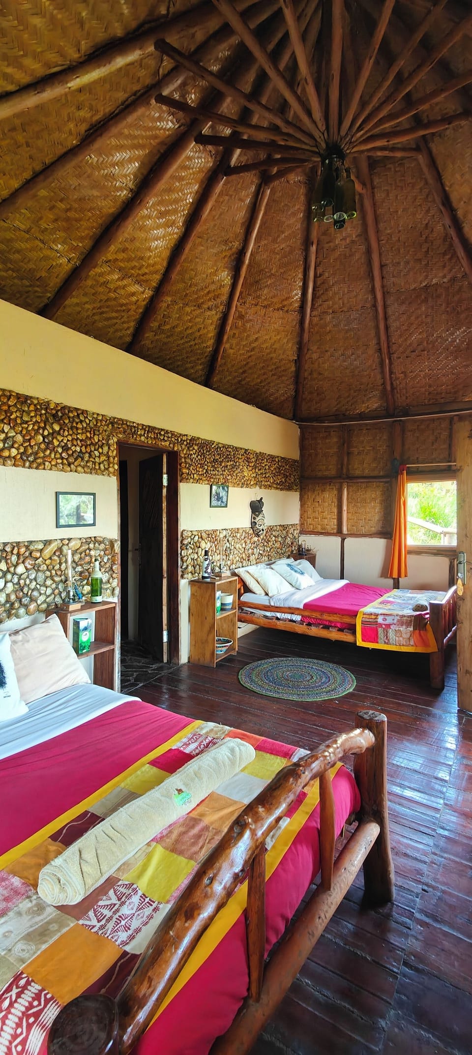 Comfort Double Room, 1 Bedroom, Mountain View | Individually decorated, individually furnished, bed sheets