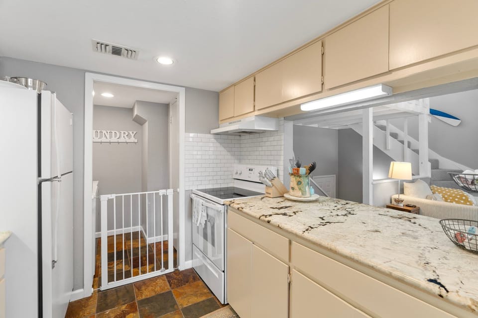 Condo, Multiple Beds, Pool Access, City View (101 Cove West) | Private kitchen | Coffee/tea maker