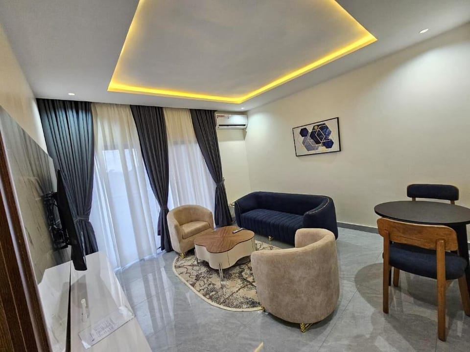 Superior Suite, Balcony, Courtyard View | Living area | 50-inch Smart TV with cable channels, Netflix, Hulu