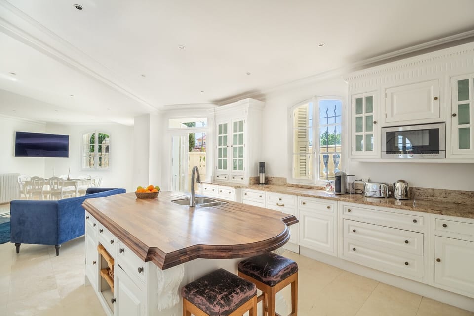 Kitchen 2