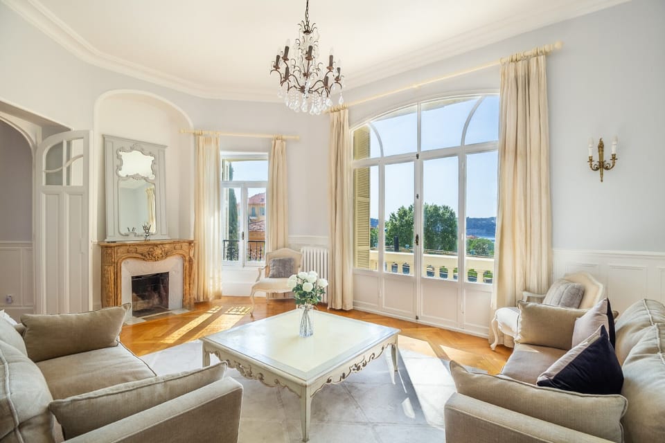 Living room 2