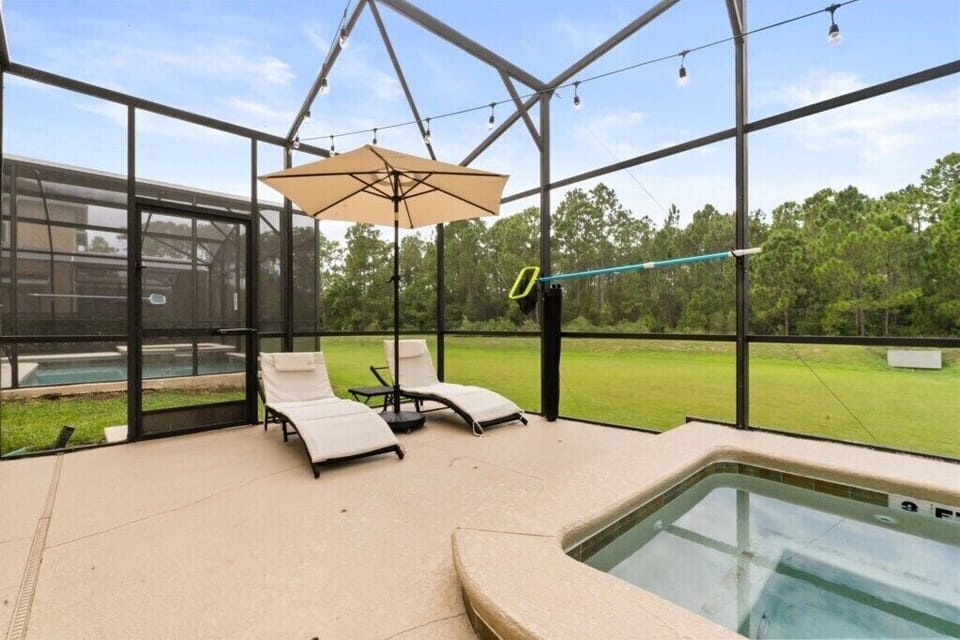 2924 Banana Palm Drive (31).jpg