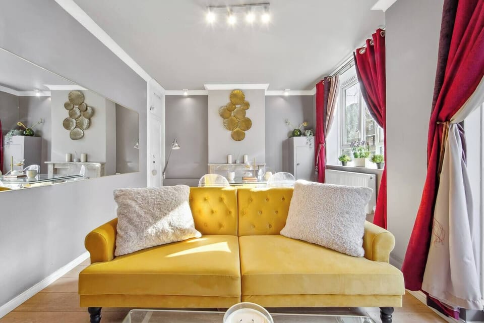 Living Room / Couch