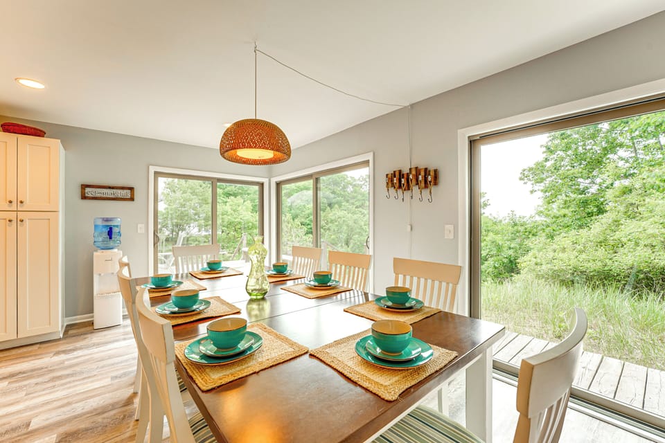 Dining Area | 1st Floor
