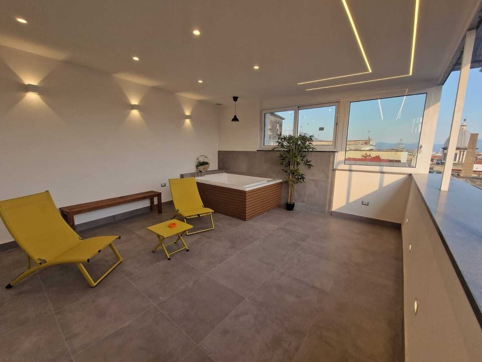 Deluxe Double Room, Hot Tub, City View | Terrace/patio