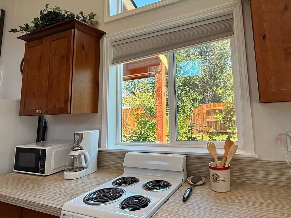 microwave, drip coffee, gas stove