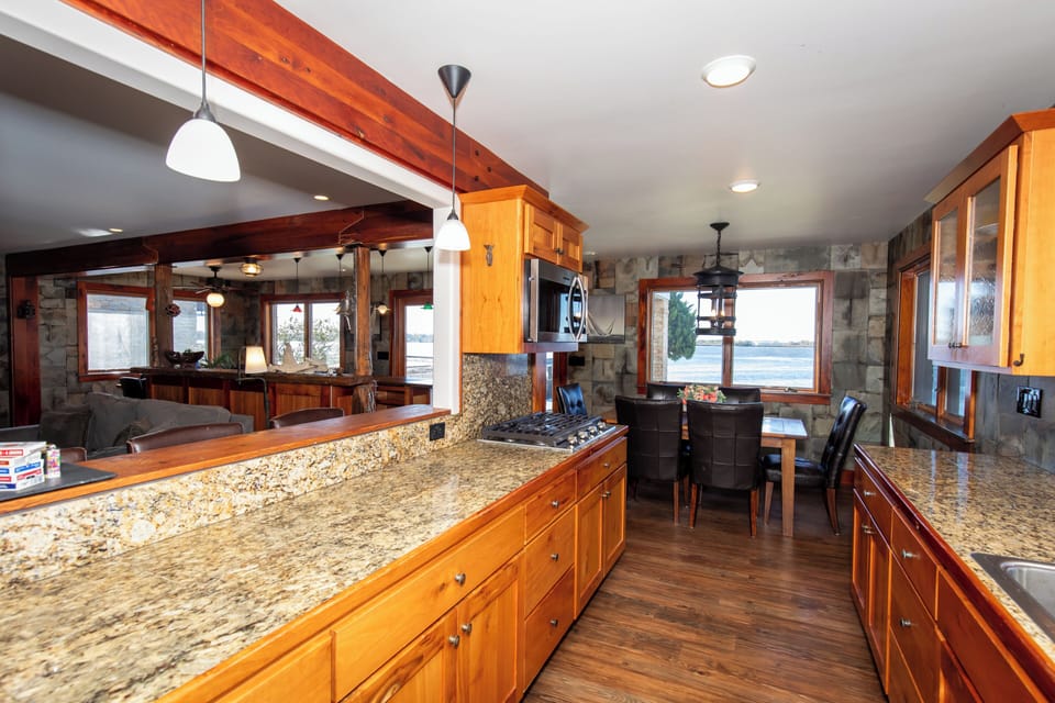 Kitchen Area with a View!