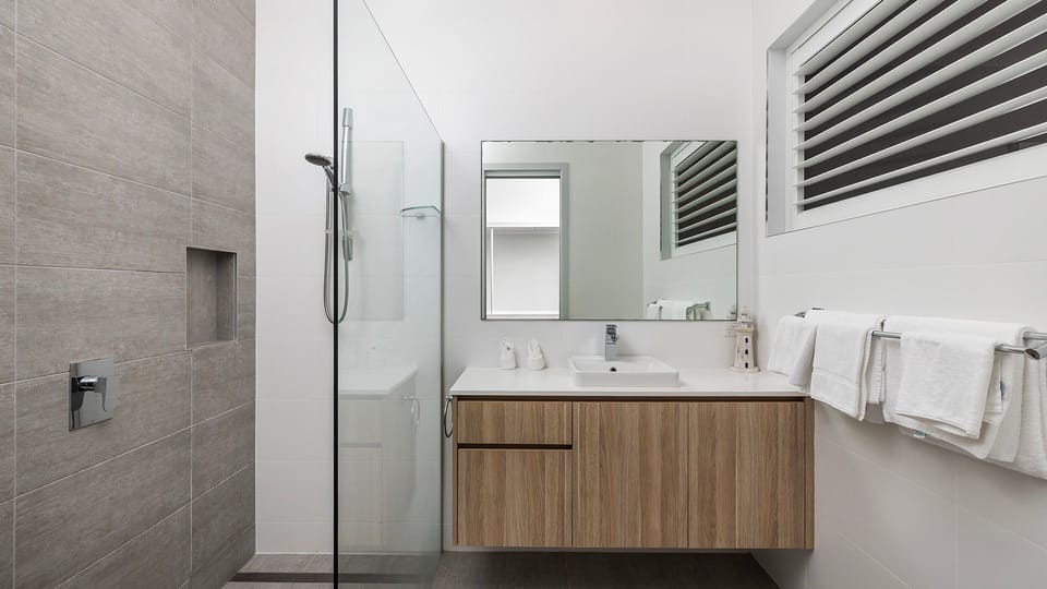 The Family Tide | Ensuite Bathroom | Linen provided