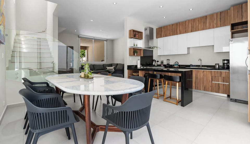 Spacious Kitchen with Dining Area