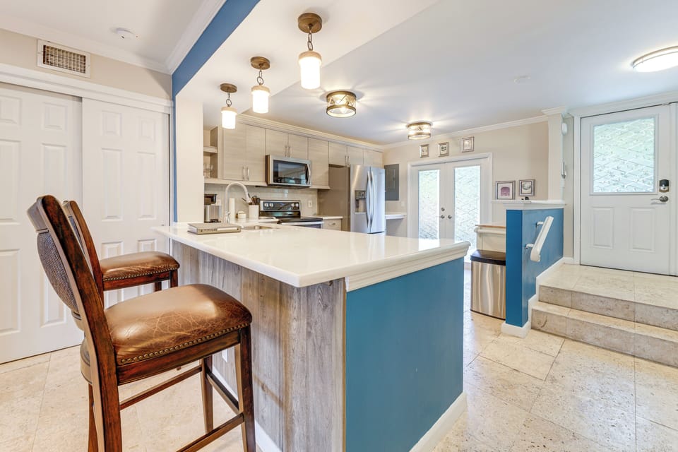 Breakfast Bar | 1st Floor