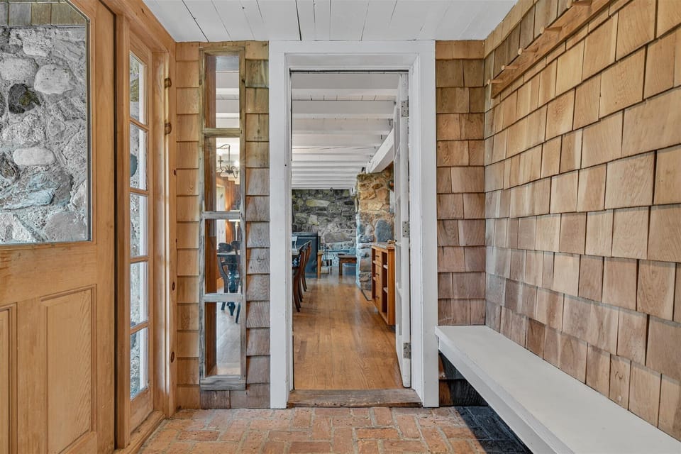 Step inside—your Vermont adventure begins now!